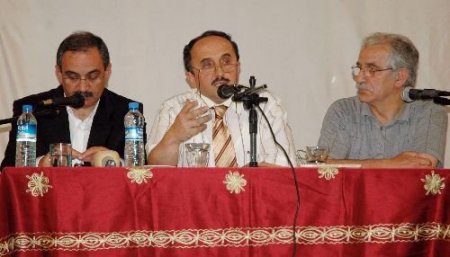 Chp, Dp'yi Desteklememesi İçin Üstad Necip Fazıl'a Bir Çanta Dolusu Para Teklif Etmiş