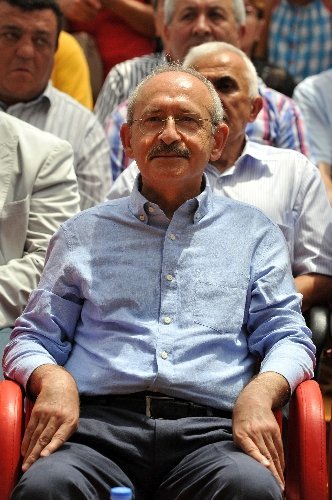 CHP, Meclis'e seçim barajının indirilmesi için teklif sunacak