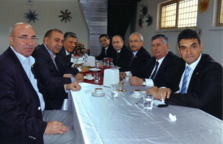 CHP, Silivri'de ziyaret edilen Mustafa Balbay'ın fotoğrafını yayımladı