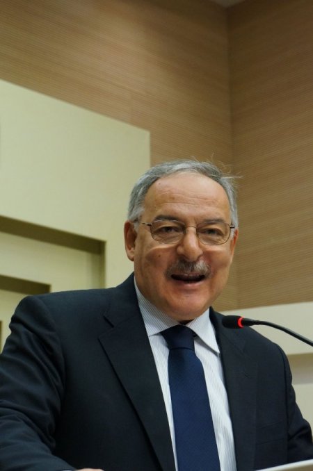 CHP, Suriye'deki gazetecilerle ilgili girişimde bulundu