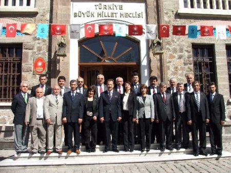 Chp Antalya İl Örgütü Tbmm'yi Ziyaret Etti