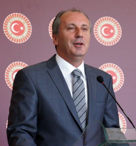 CHP Başkanvekili İnce: 12 Eylül kanunları ve uygulamaları halen devam ediyor