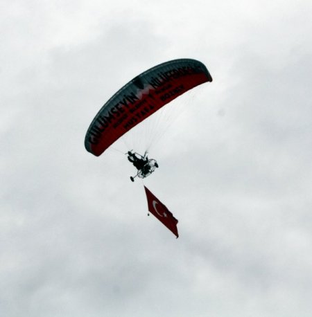 CHP Bursa teşkilatından alternatif cumhuriyet kutlaması