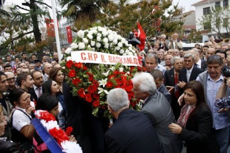 CHP Bursa teşkilatından alternatif cumhuriyet kutlaması