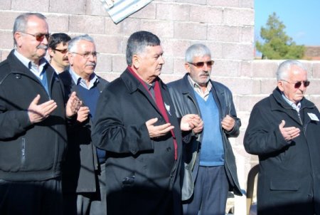 CHP Genel Başkan Yardımcısı Keskin'in babası toprağa verildi