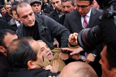 Chp Genel Başkanı Baykal: Genelkurmay Başkanı'nın Feryadına Herkes Kulak Vermeli