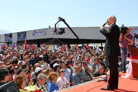 CHP Genel Başkanı Kılıçdaroğlu: 76 milyon Apo’nun ağzına bakıyor