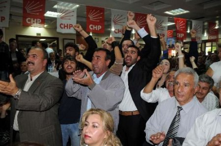 Chp Grup Başkan Vekili Kılıçdaroğlu: Pkk'lıların Teslim Olma Süreci Şehit Ailelerini Derinden Yaraladı