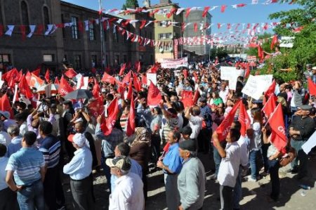 Chp Lideri Kılıçdaroğlu, Kars'ta E-muhtıra İddialarını Sürdürdü