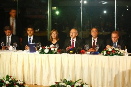 Chp Lideri Kılıçdaroğlu Genel Yayın Yönetmenleriyle Bir Araya Geldi