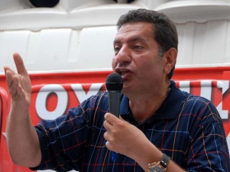 Chp Milletvekili, 'hayır' Toplantısında Ergenekon Zanlılarının Propagandasını Yaptı