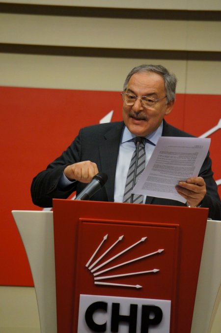 CHP Parti Sözcüsü Koç: Sorun hukuk, demokrasi, insan haklarıyla çözülür