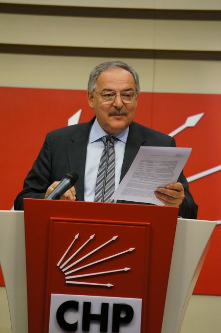 CHP Parti Sözcüsü Koç: Sorun hukuk, demokrasi, insan haklarıyla çözülür