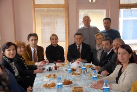 CHP Samsun İl Teşkilatı'ndan İşitme Engelliler Spor Kulübü'ne destek