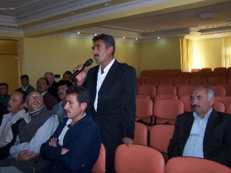 Chp Sivas Milletvekili Özdemir, Şarkışlalı Muhtarların Sorunlarını Dinledi