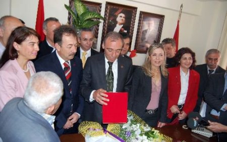 Chp'de Sazlı Sözlü Devir Teslim