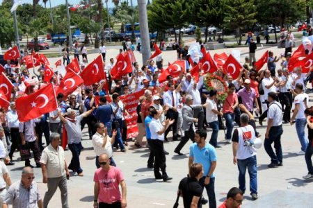 Chp’li Gök: Devrim İçin Kanımızı Vermekten Korkmamalıyız