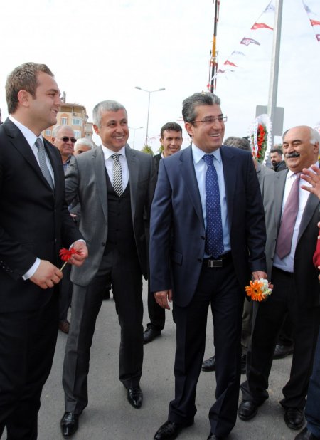 CHP'li Günaydın: AKP iki cümlelik bir parti