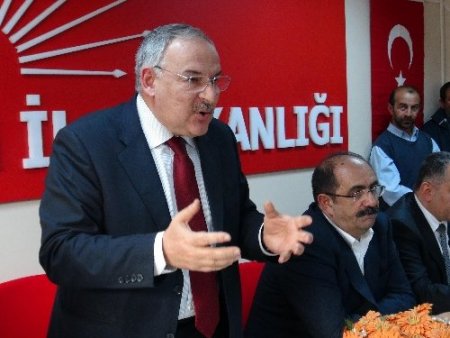 CHP´li Koç'tan partililere: Akil insanlara 'hoş geldiniz' diyeceksiniz