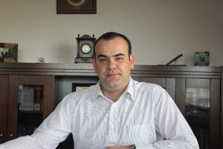 CHP’li Köprülü: Ajanslara engel olma haber alma hürriyetine saldırıdır