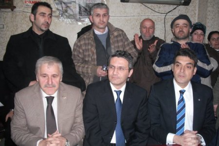 Chp'li Milletvekilleri İşten Çıkarılan Tekstil İşçilerine Destek Verdi