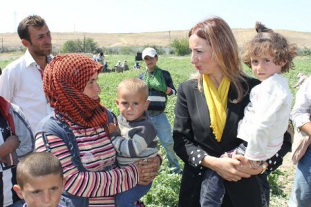 CHP'li Nazlıaka, Beypazarı'nda mevsimlik işçilerin sorunlarını dinledi