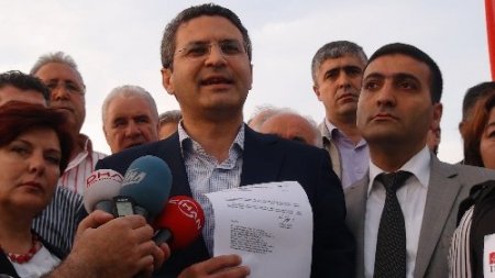 CHP'li Salıcı:Valilik Taksim’deki kutlamaları engellemek için çaba sarfediyor