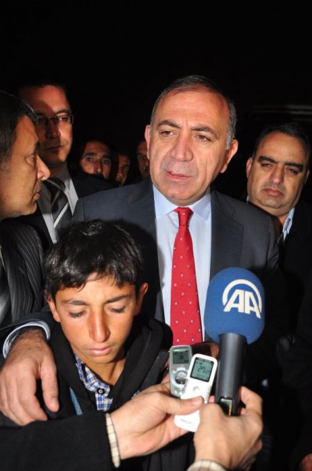 CHP’li Tekin'den Başbakan'a: Muhteşem Yüzyıl'ı bırak bu yüzyıla bak