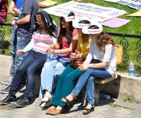 CHP’li vekiller: Keşke İstanbul da 1 Mayıs’ı kardeşlik içinde yaşasaydı