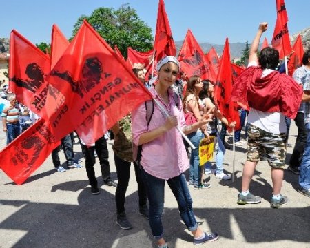 CHP’li vekiller: Keşke İstanbul da 1 Mayıs’ı kardeşlik içinde yaşasaydı