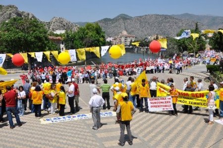 CHP’li vekiller: Keşke İstanbul da 1 Mayıs’ı kardeşlik içinde yaşasaydı