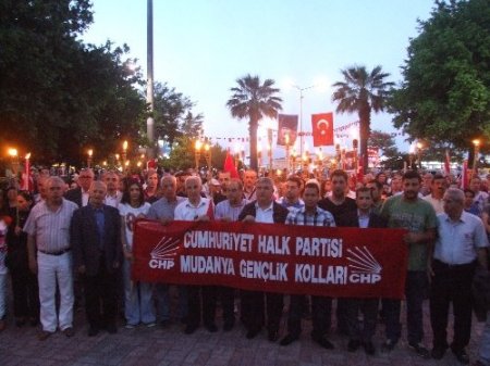 CHP’lilerden Mudanya'da alternatif 19 Mayıs
