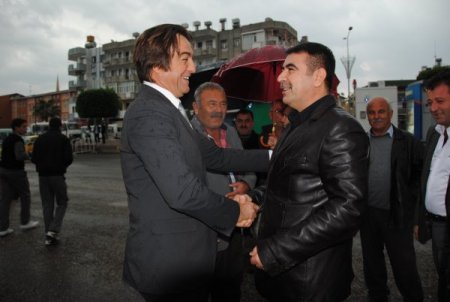 CHP'nin aşure etkinliğine AK Partililer de katıldı