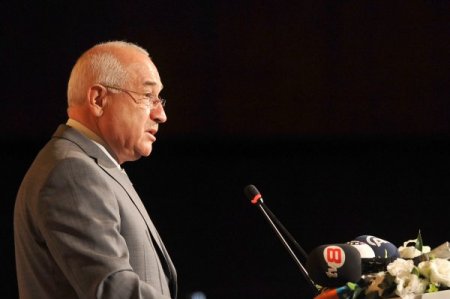 Çiçek: Dil ve içerik açısından modern toplumun anayasasını yapmak zorundayız