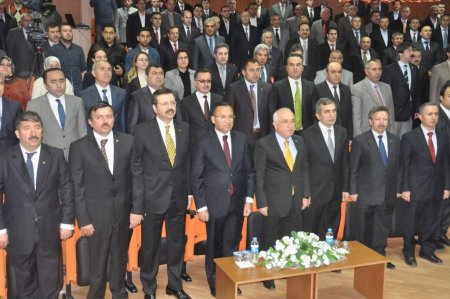 Çiçek: Meslek odaları geçmişte hükümet kurup yıkmakla uğraştı