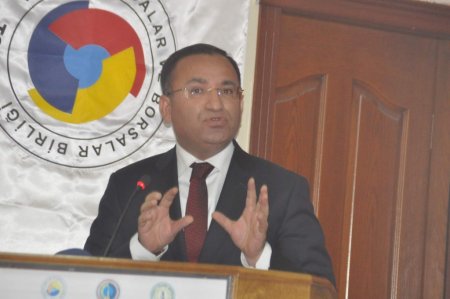 Çiçek: Meslek odaları geçmişte hükümet kurup yıkmakla uğraştı