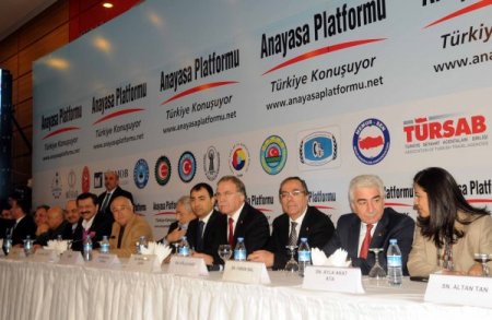 Çiçek: Siyaset Kurumu Sorunları Çözemezse Gece Baskıncılarına İş Çıkar