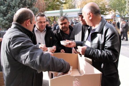 Çiftçi yağmur duasına çıktı