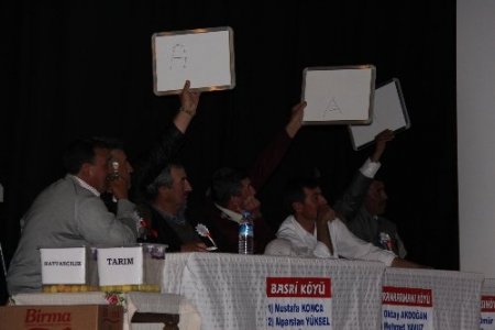 Çiftçiler tarlada değil masada ter döktü