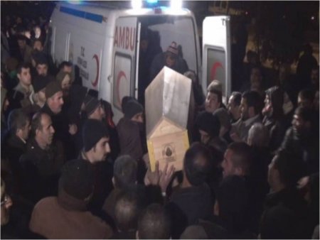 Çığ Altında Kalarak Ölen 2 Avcı Tatvan’da Toprağa Verildi