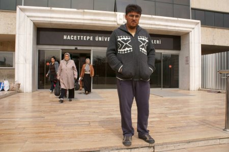 Cihan kameramanı Bilal Oflaz taburcu edildi