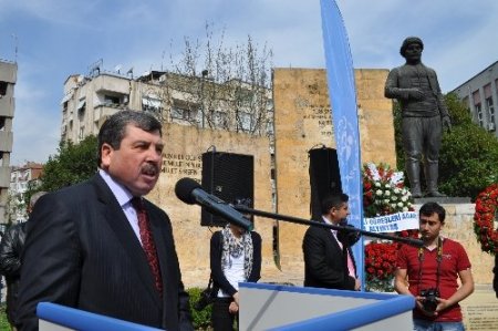 Cihan pehlivanı Kurtdereli Mehmet ölüm yıldönümünde anıldı