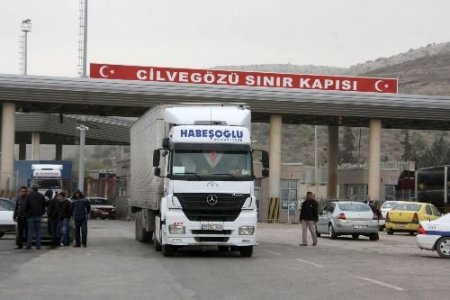 Cilvegözü Sınırında Sistem Hata Verdi, Kontaklar 18 Saattir Açılmıyor