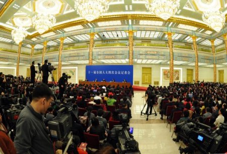 Çin Başbakanı: Ekonomik Büyüme Hızı, İstihdam Ve Enflasyon Arasında Bir Denge Kurulmalı