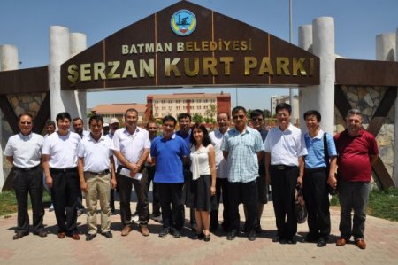 Çin Uygur Karamay Heyetinden Batman Belediyesi'ne Ziyaret