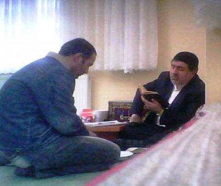 'Cinci hocaları' polis çarptı!