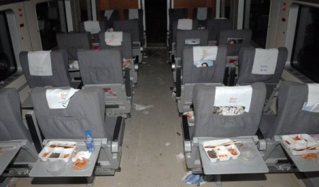 Çin’de Tren Kazasının Sorumluları Görevden Alındı