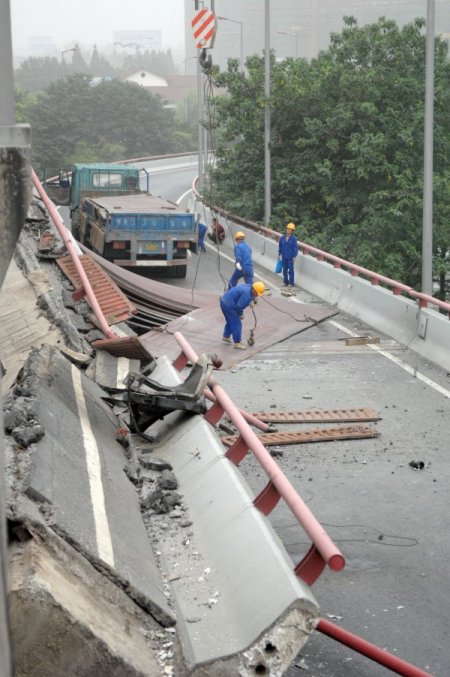 Çin'de Yine Köprü Faciası