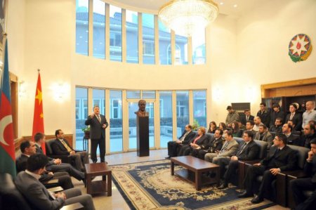 Çin’deki Hocalı Katliamı Etkinliğinde Duygulu Anlar