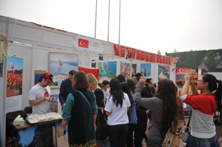Çin'deki Kültür Festivali'nde Türkiye İlgisi